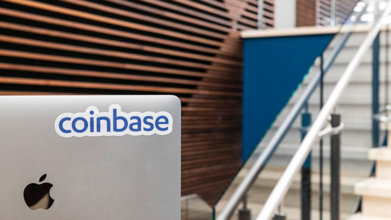 Coinbase-Aktie verliert nach starkem Start deutlich an Wert